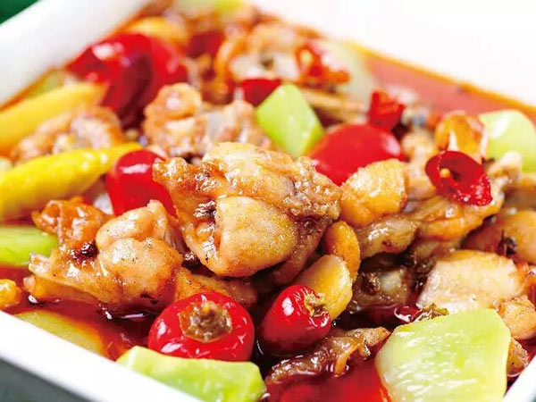辛香汇名菜馋嘴牛蛙，川菜馆靓丽的传奇
